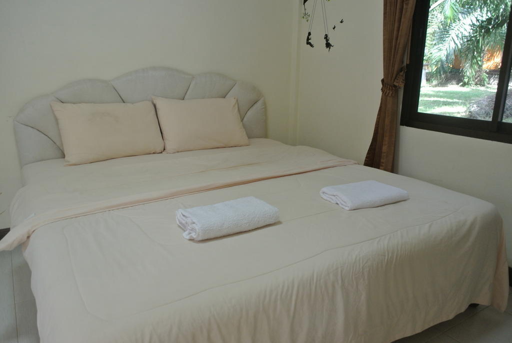 Bantatuk Resort & Restaurant Ban Tha Khun Quarto foto